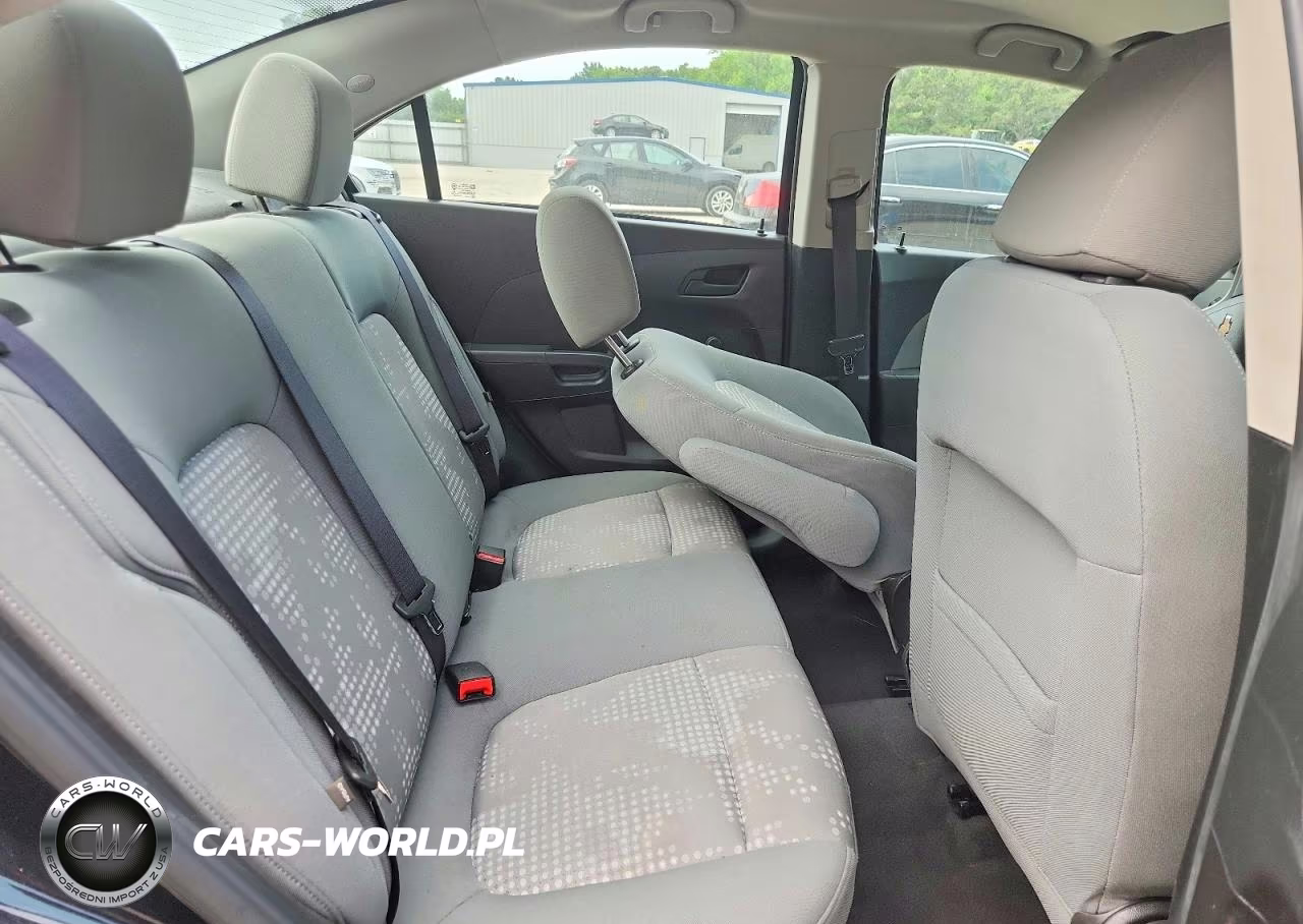 2015 Chevrolet Sonic Ls VIN:1G1JA5SH3F4185883 - 10
