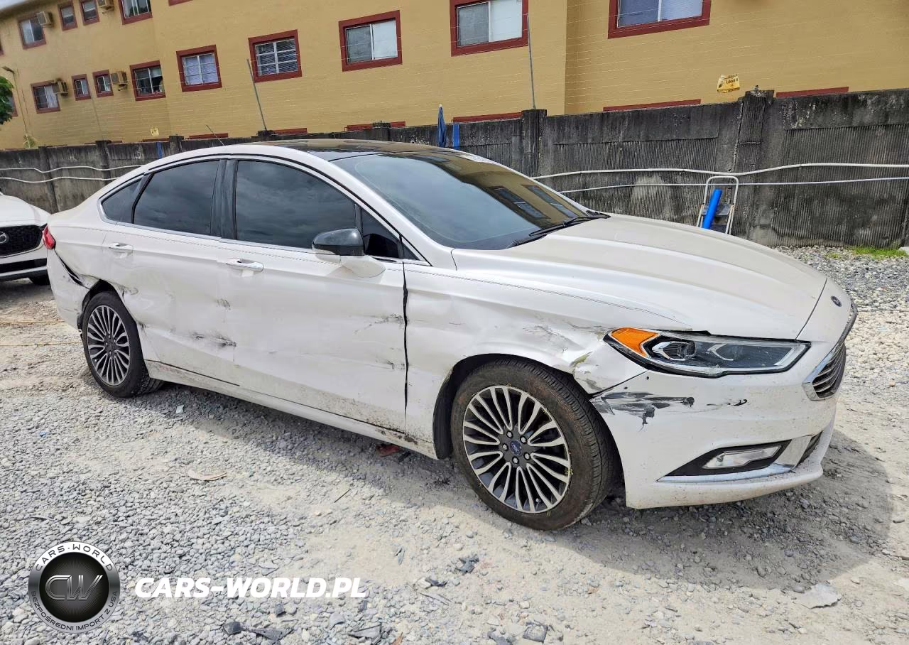 2017 Ford Fusion Se VIN:3FA6P0H96HR166422 - 4