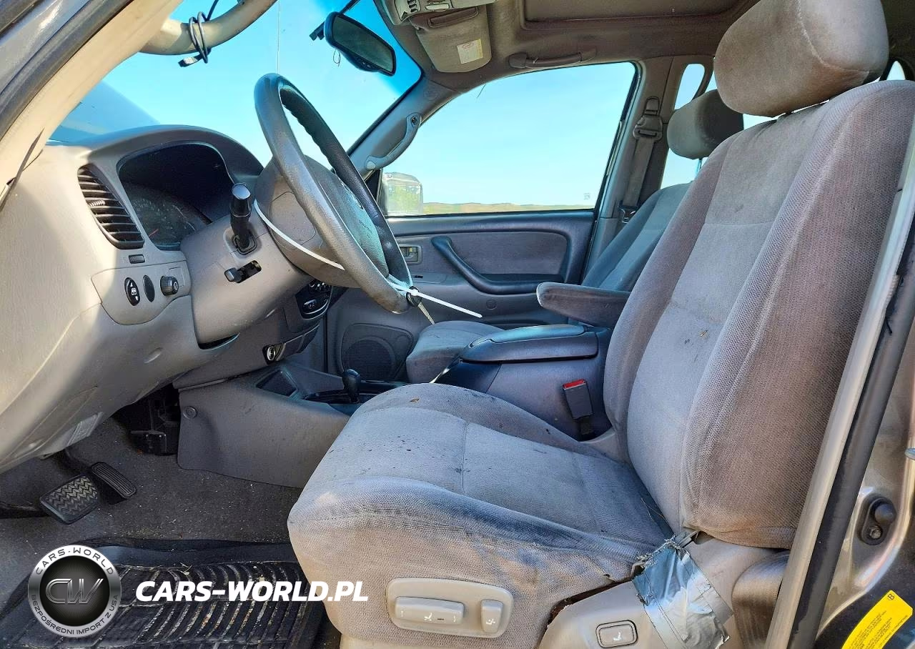 2004 Toyota Sequoia Sr5 VIN:5TDBT44A34S205504 - 7