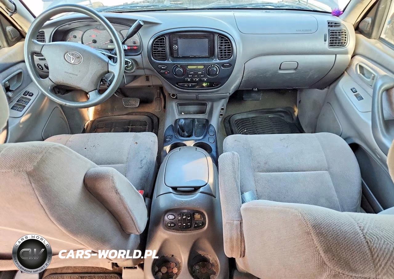 2004 Toyota Sequoia Sr5 VIN:5TDBT44A34S205504 - 8
