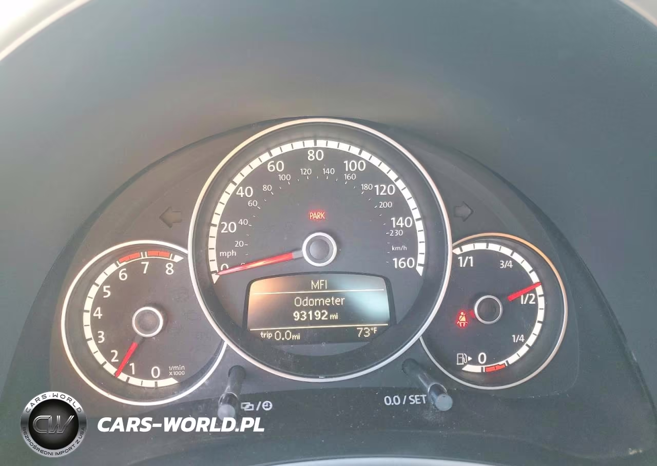 2015 Volkswagen Beetle 1.8T VIN:3VWH17AT9FM602352 - 9