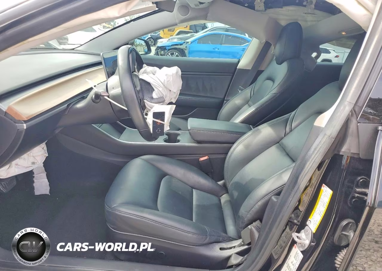2018 Tesla Model 3 VIN:5YJ3E1EB6JF184636 - 7