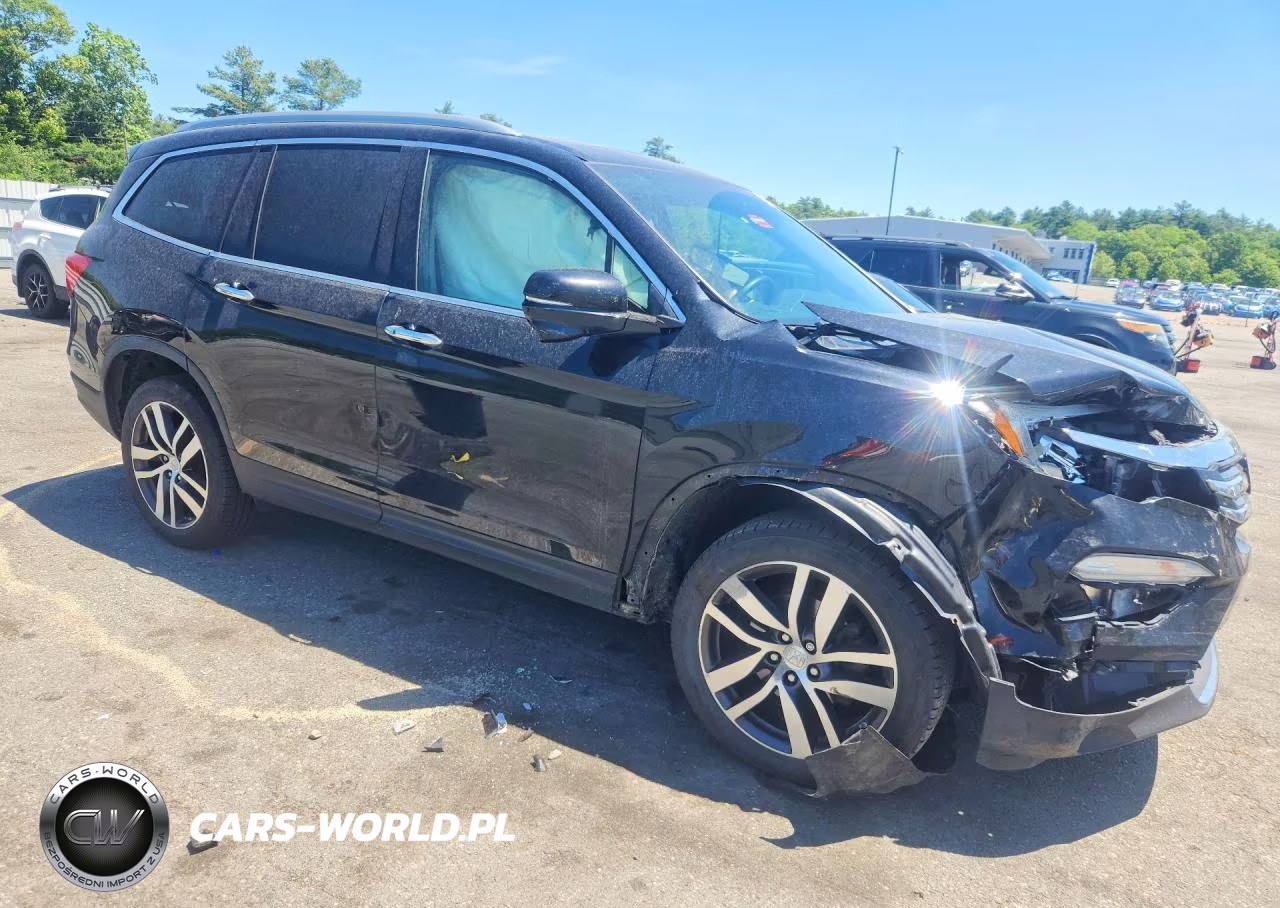 2016 Honda Pilot Touring VIN:5FNYF6H93GB068344 - 4