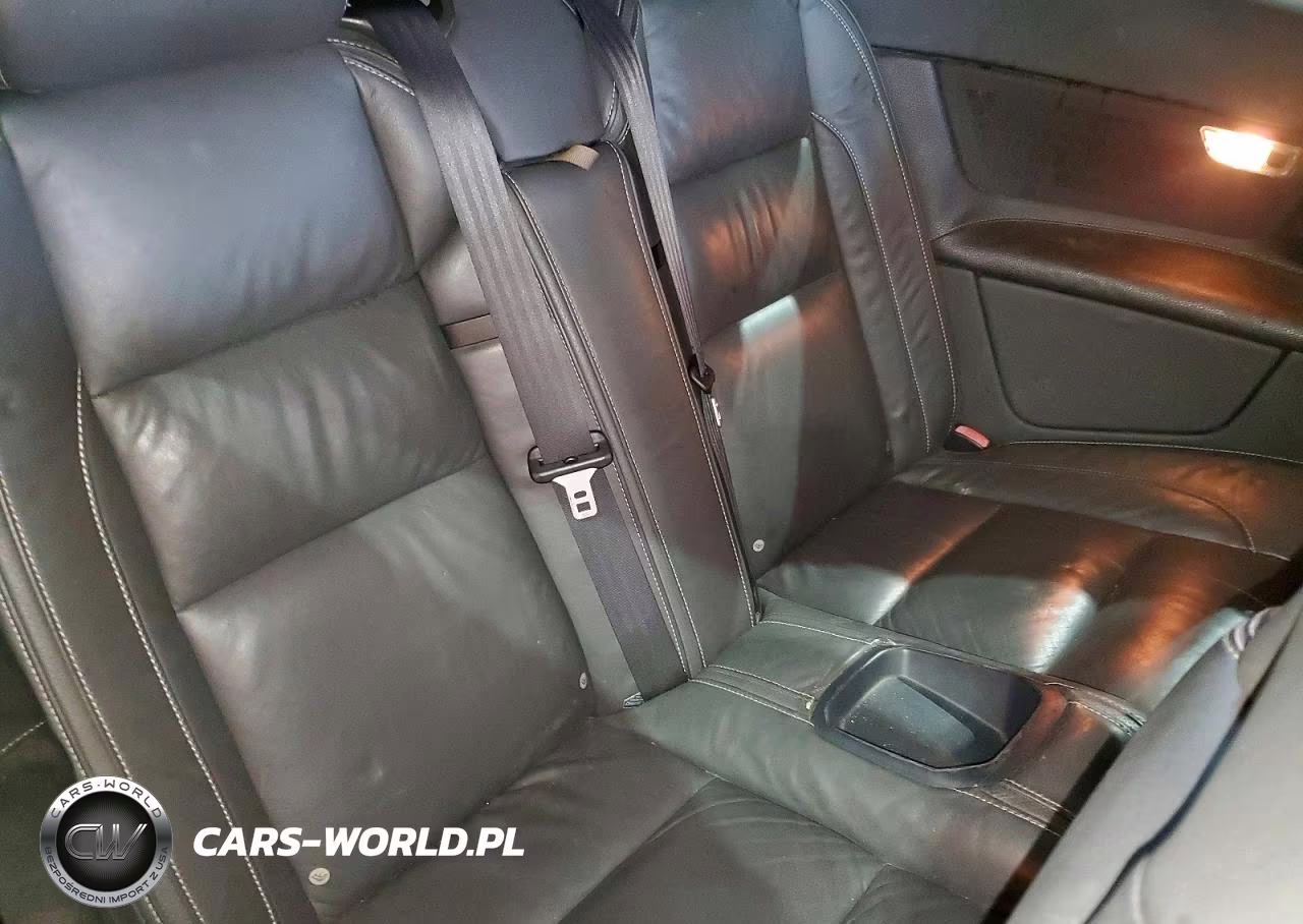 2012 Volvo C70 T5 VIN:YV1672MC6CJ123414 - 10