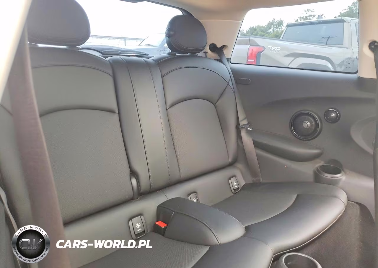 2014 Mini Cooper VIN:WMWXM5C59ET935947 - 10