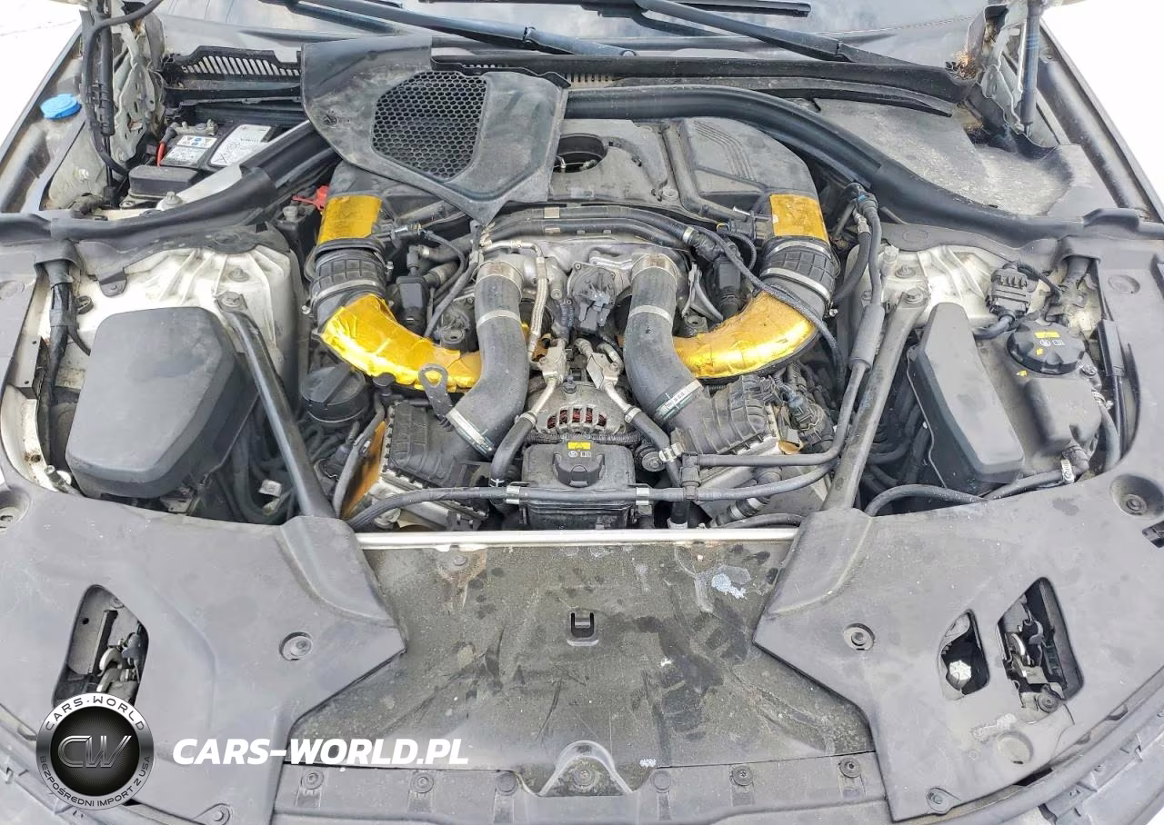 2018 BMW M550Xi VIN:WBAJB9C5XJB049431 - 11