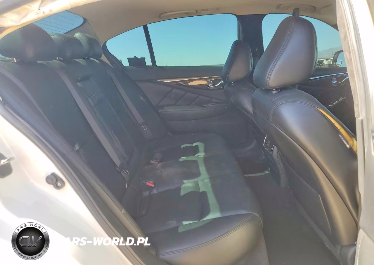 2018 Infiniti Q50 3.0T Luxe VIN:JN1EV7APXJM590197 - 10