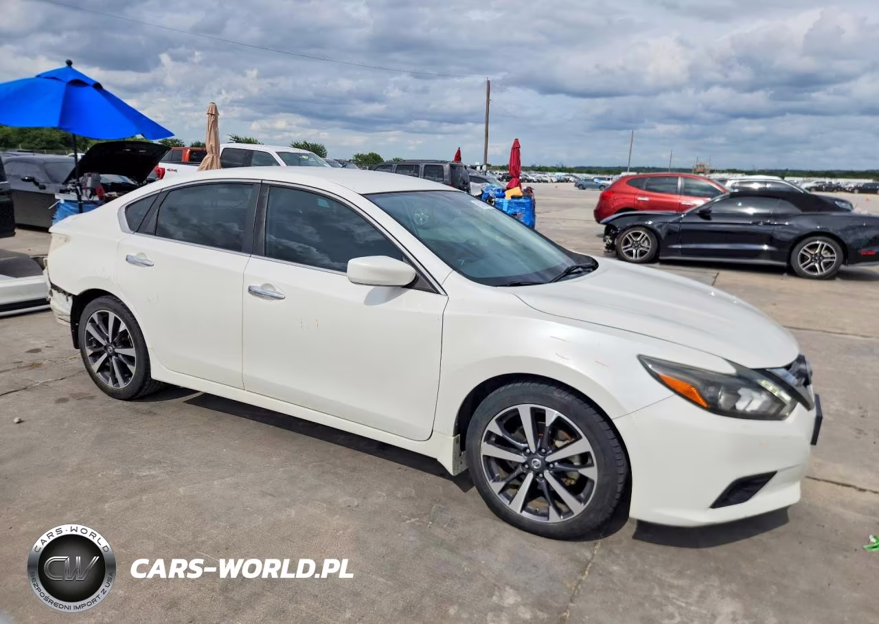 2017 Nissan Altima 2.5 Sr VIN:1N4AL3AP4HN303750 - 4