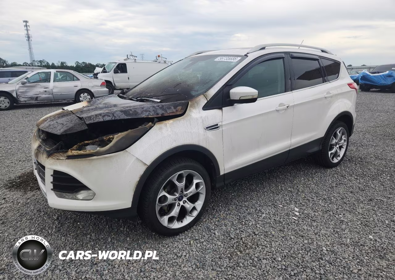 2014 Ford Escape Titanium – zdjęcie 1 z 12