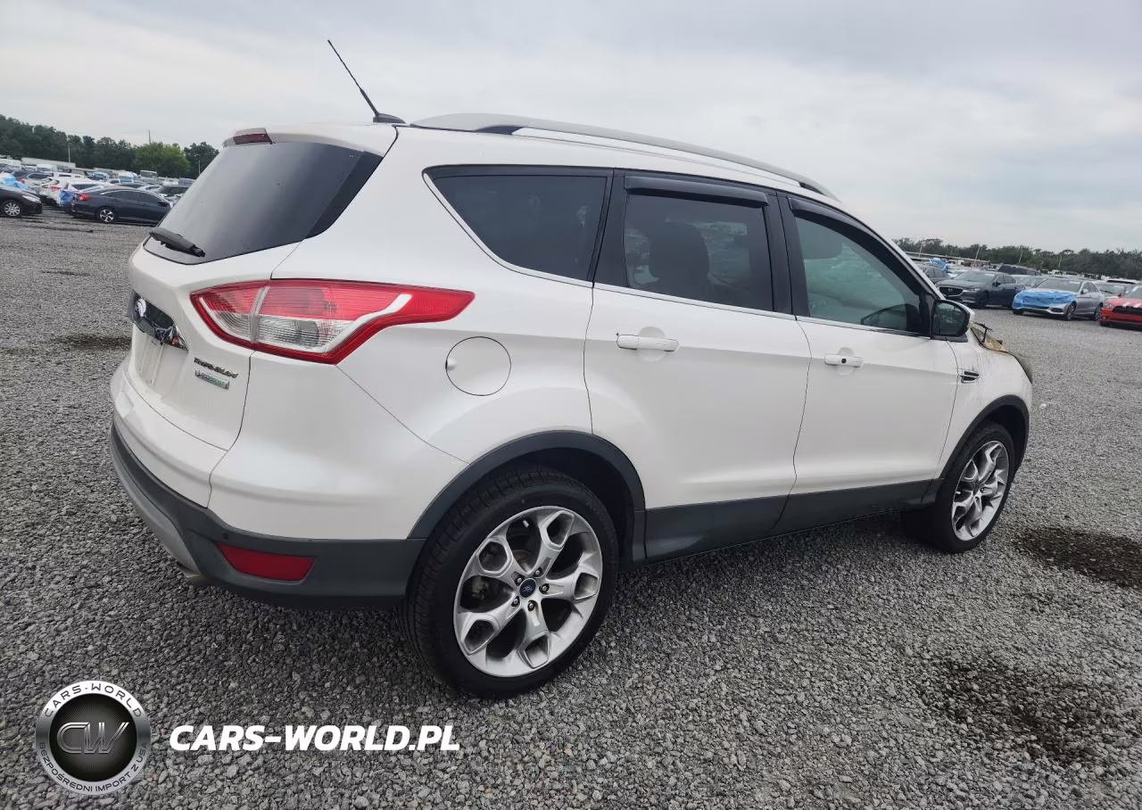 2014 Ford Escape Titanium VIN:1FMCU0JX2EUA10571 - 3