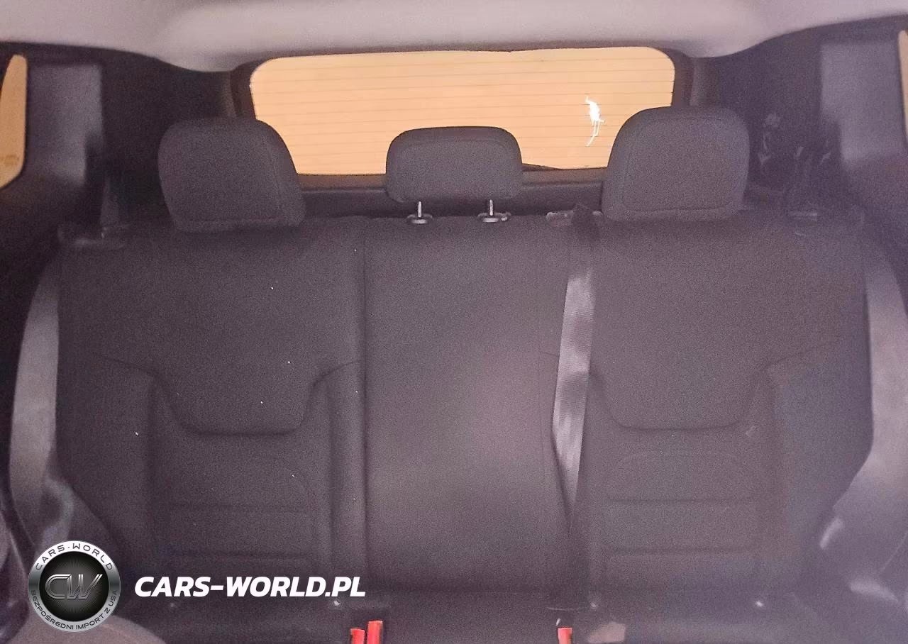 2020 Jeep Renegade Latitude VIN:ZACNJABB7LPL62300 - 10