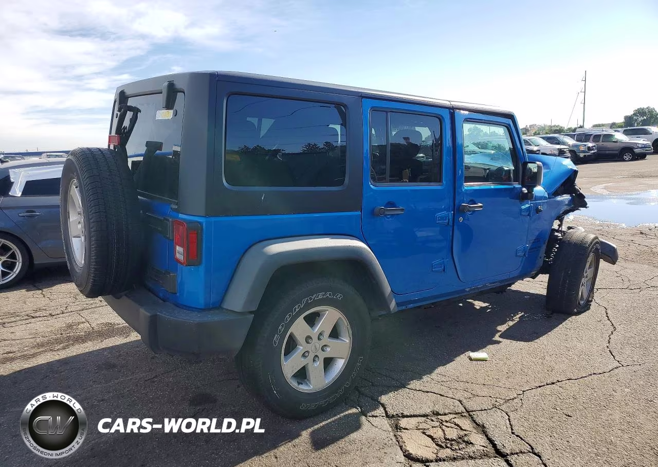 2015 Jeep Wrangler Unlimited Sport VIN:1C4BJWDGXFL732093 - 3