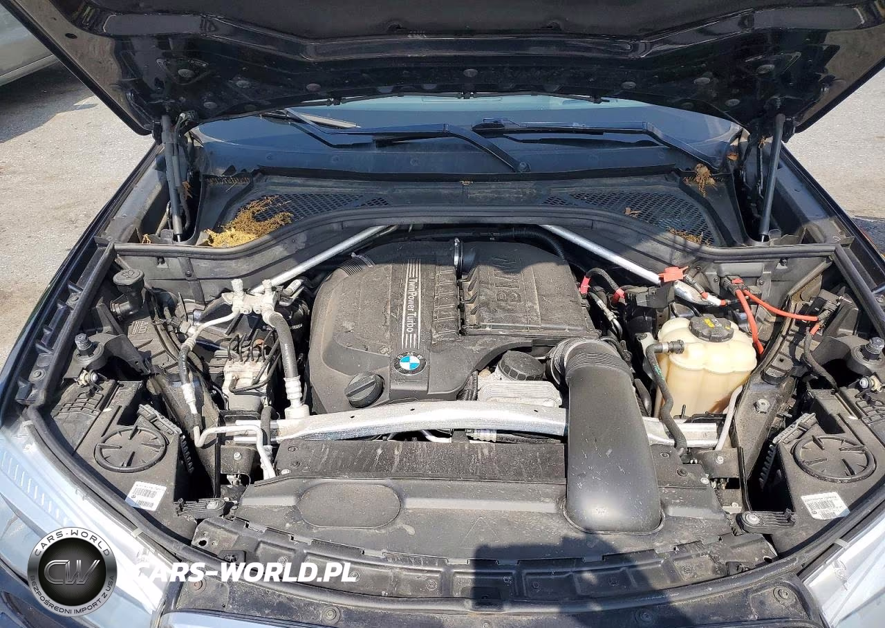 2017 BMW X5 xDrive35I VIN:5UXKR0C38H0V69905 - 12