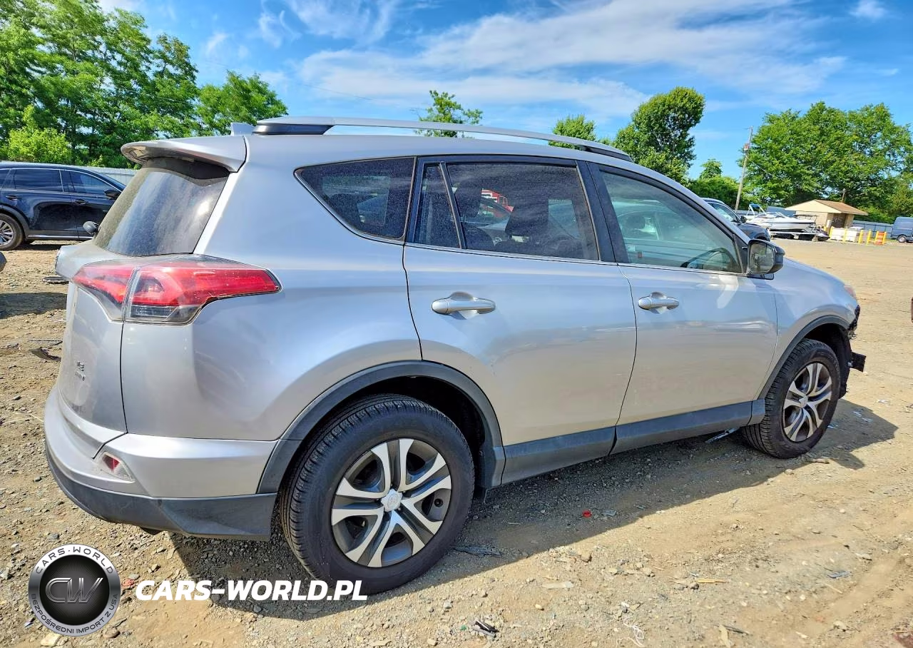2016 Toyota Rav4 Le VIN:2T3BFREV7GW427004 - 3
