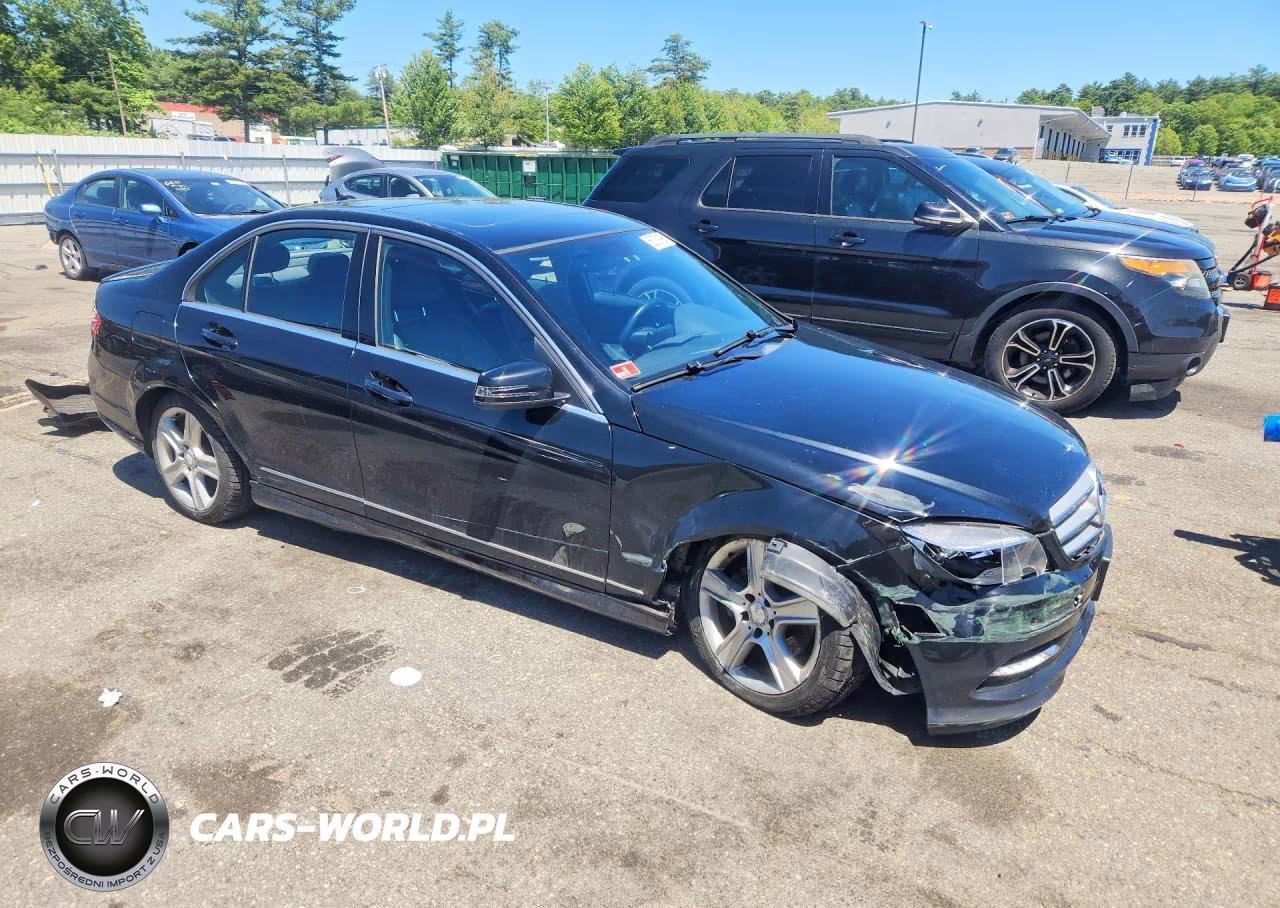2011 Mercedes-Benz C 300 4Matic VIN:WDDGF8BB7BR186506 - 4