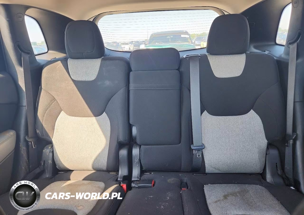 2014 Jeep Cherokee Sport VIN:1C4PJLAB1EW112534 - 10