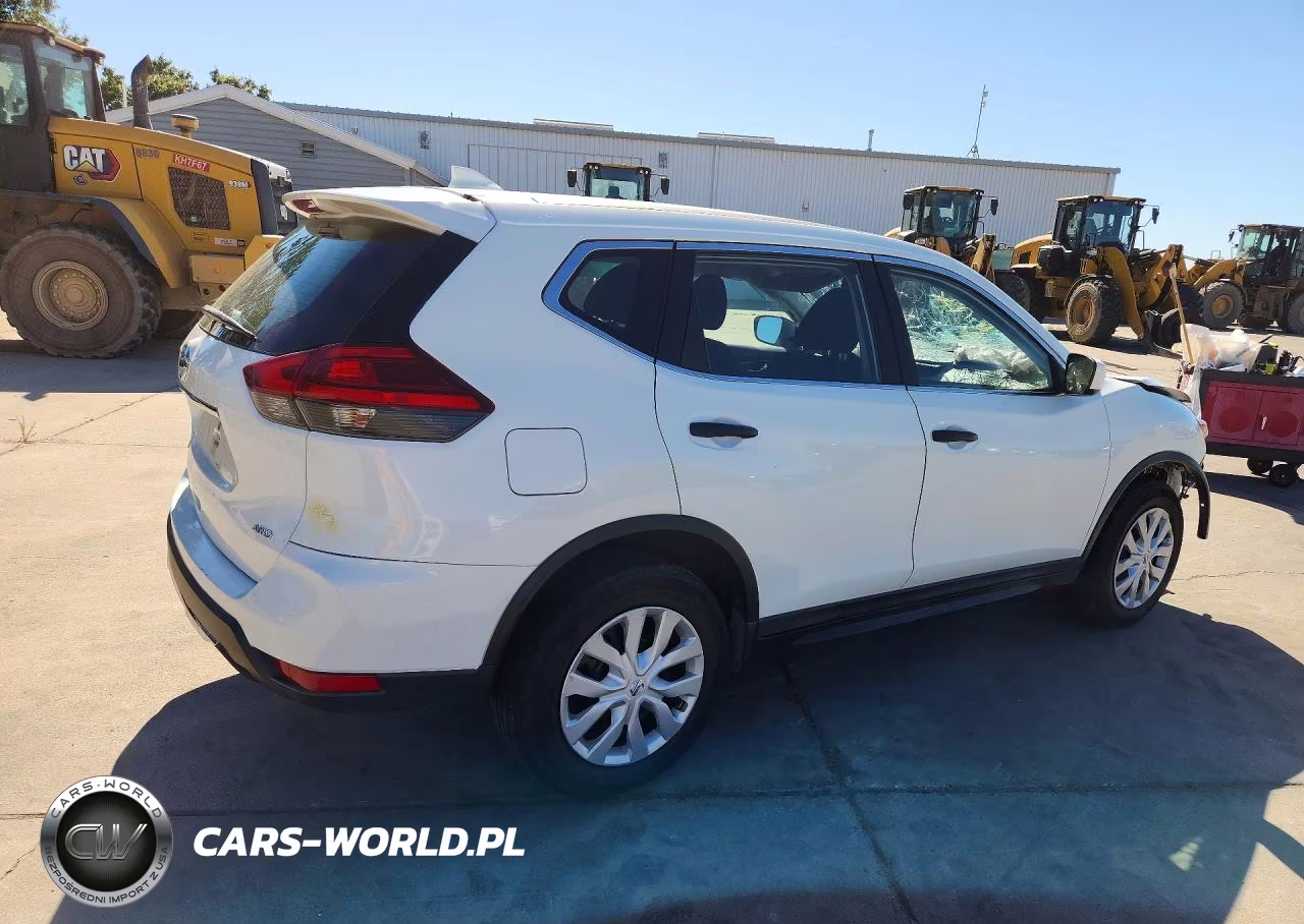 2017 Nissan Rogue S VIN:KNMAT2MV9HP509388 - 3