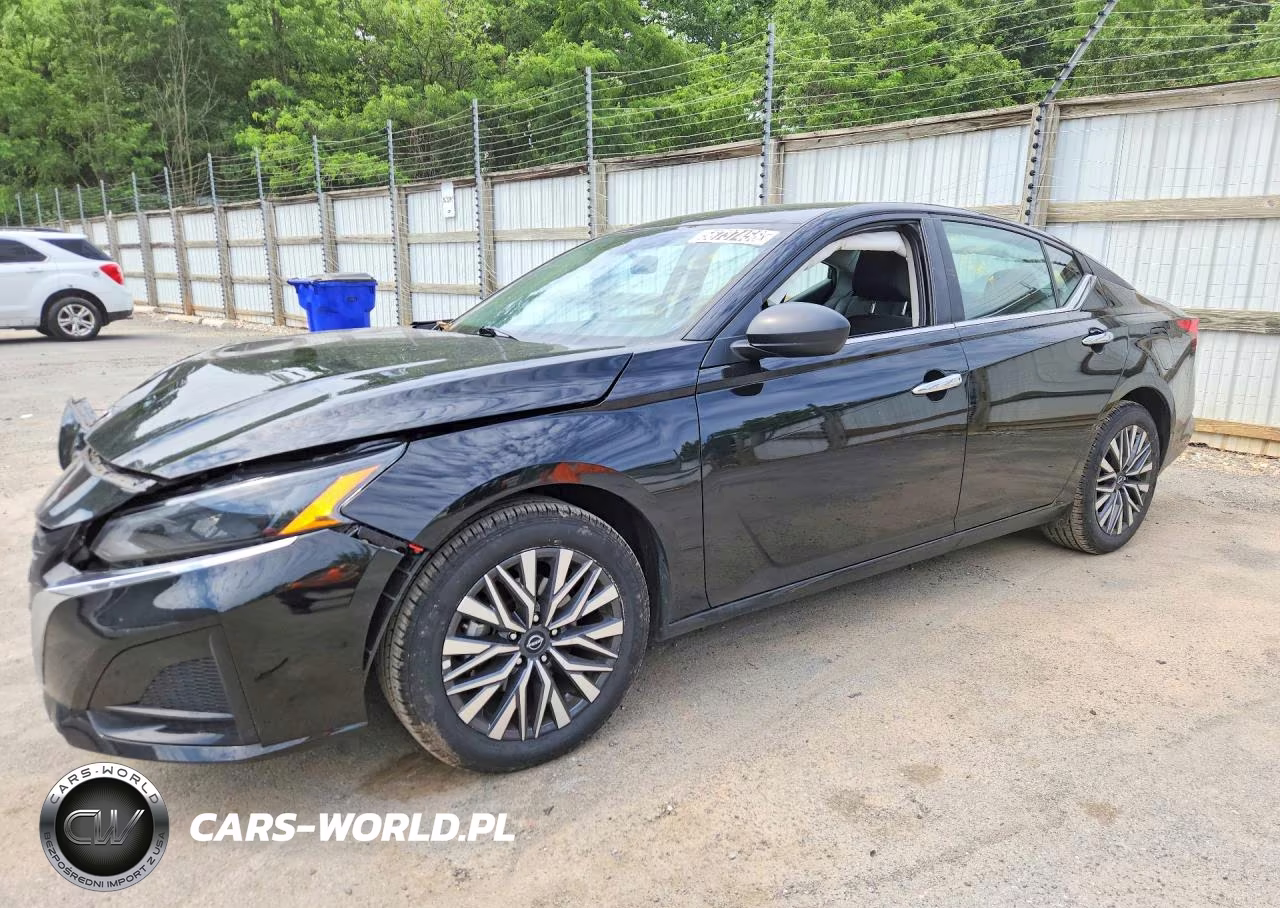 2025 Nissan Altima Sv – zdjęcie 1 z 12