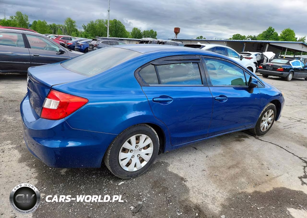 2012 Honda Civic Lx VIN:2HGFB2F5XCH506374 - 3
