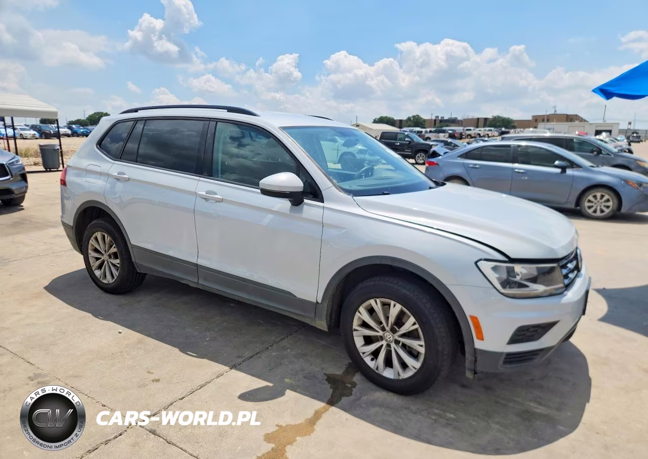 2018 Volkswagen Tiguan S VIN:3VV187AXXJM068423 - 4