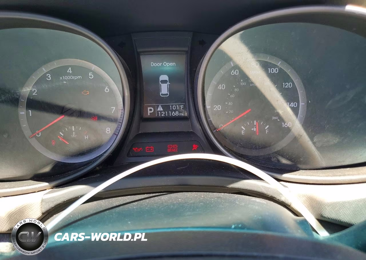 2015 Hyundai Santa Fe Sport 2.4L VIN:5XYZT3LB8FG289113 - 9