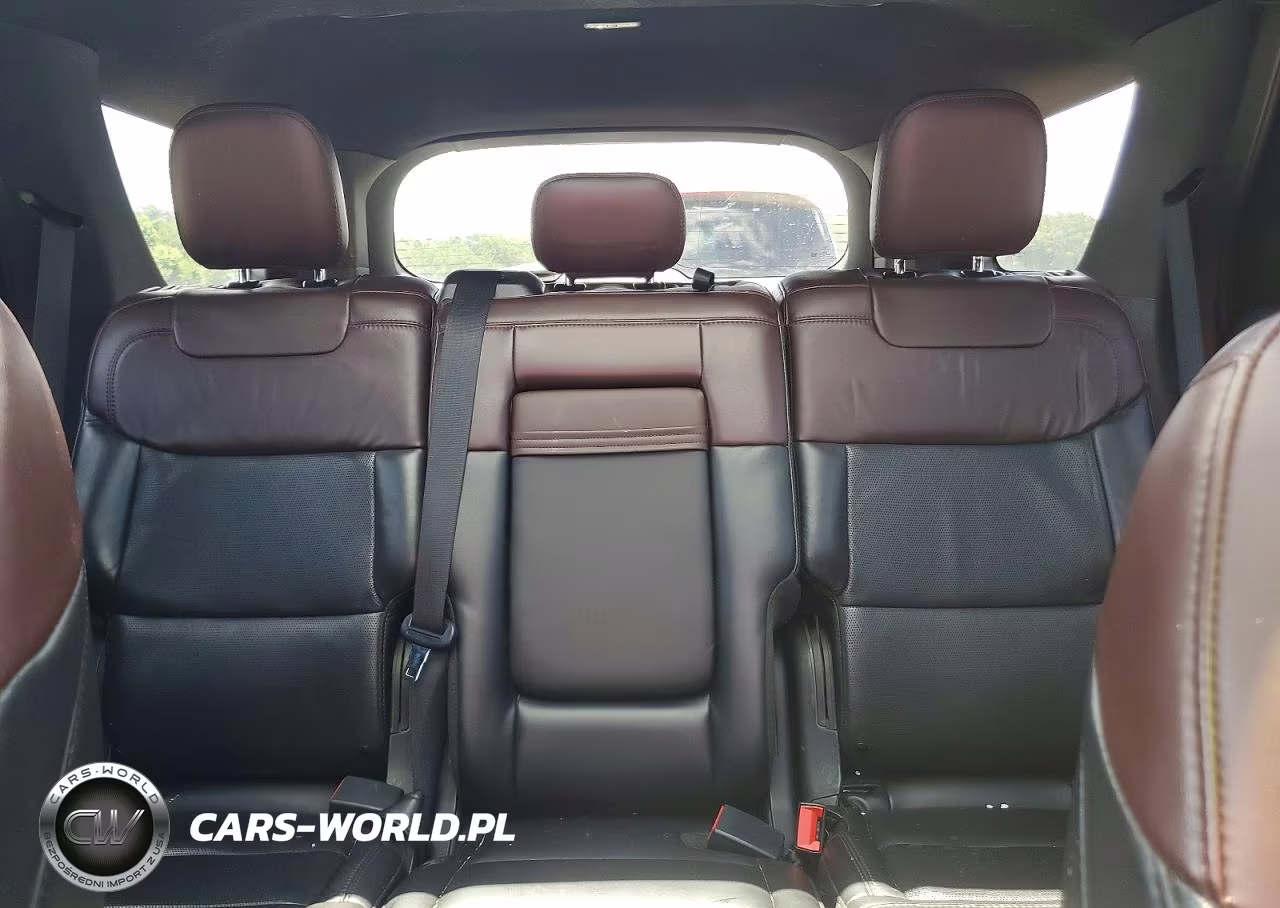 2022 Ford Explorer Platinum VIN:1FM5K8HC2NGB16842 - 10