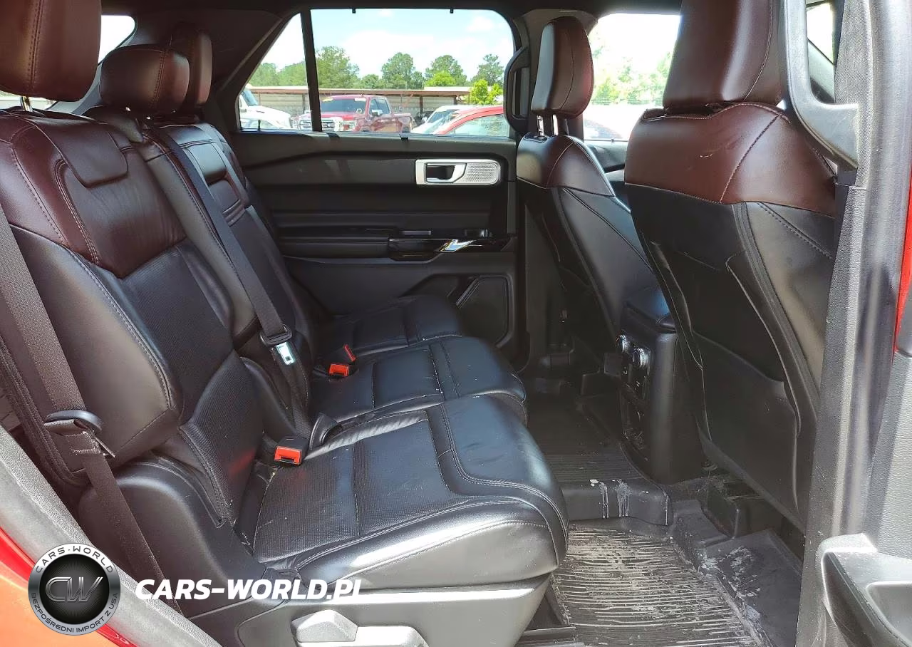 2022 Ford Explorer Platinum VIN:1FM5K8HC2NGB16842 - 11