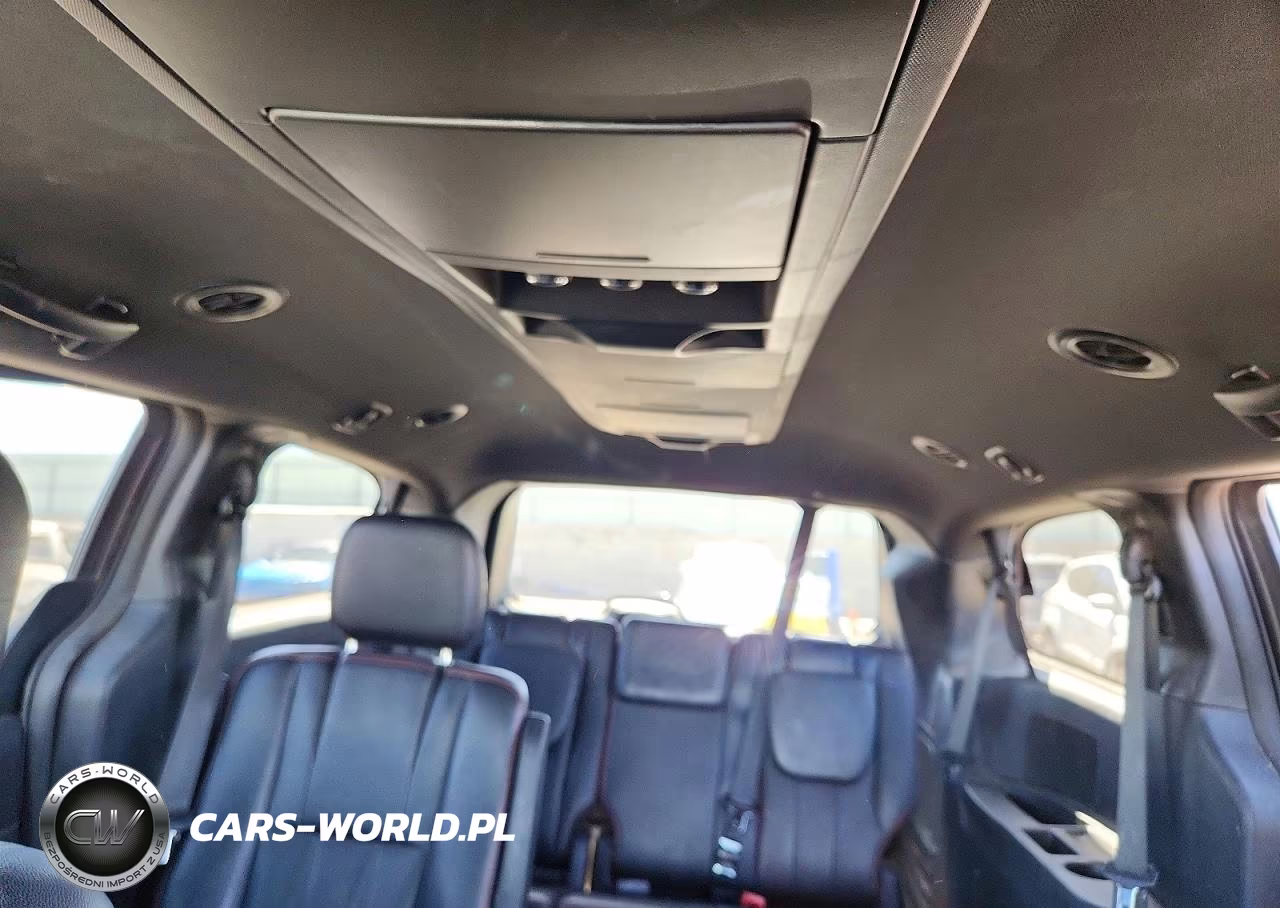 2018 Dodge Grand Caravan Gt VIN:2C4RDGEGXJR203107 - 10