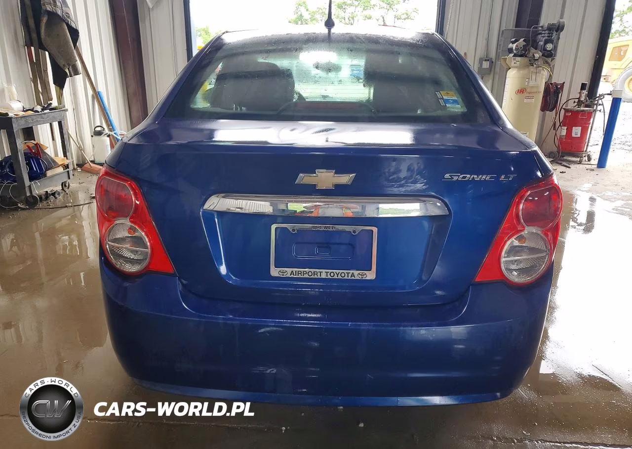 2014 Chevrolet Sonic VIN:1G1JC5SG4E4116880 - 6
