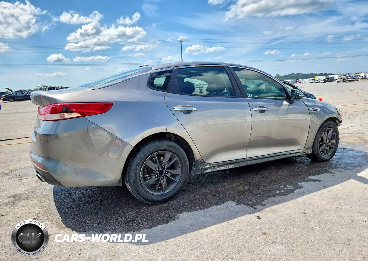 2016 Kia Optima Lx VIN:5XXGT4L30GG109523 - 3