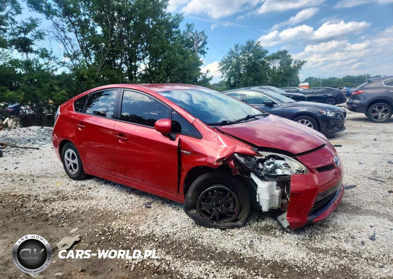 2013 Toyota Prius Two VIN:JTDKN3DU1D1729293 - 4