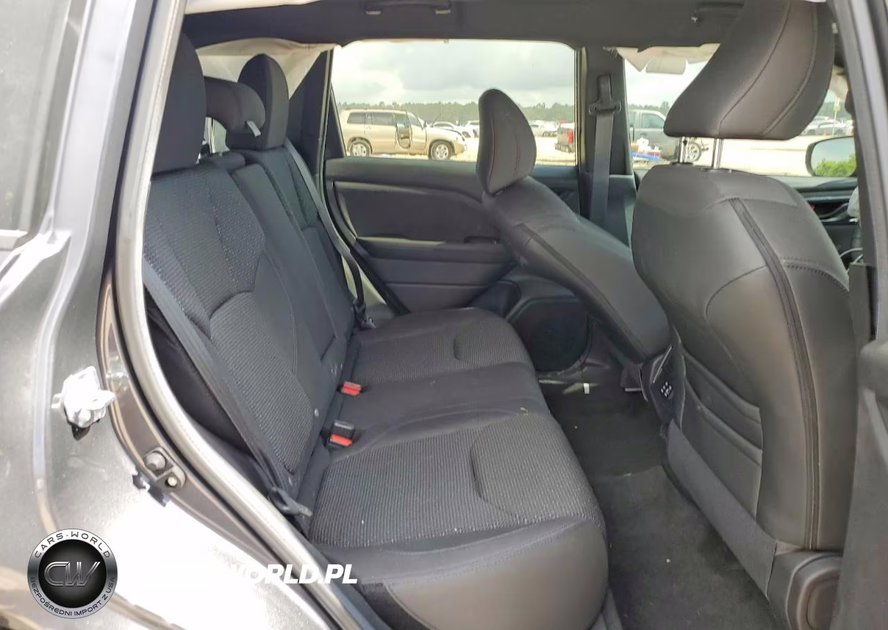 2026 Subaru Forester Premium VIN:4S4SLDB69T3084813 - 11