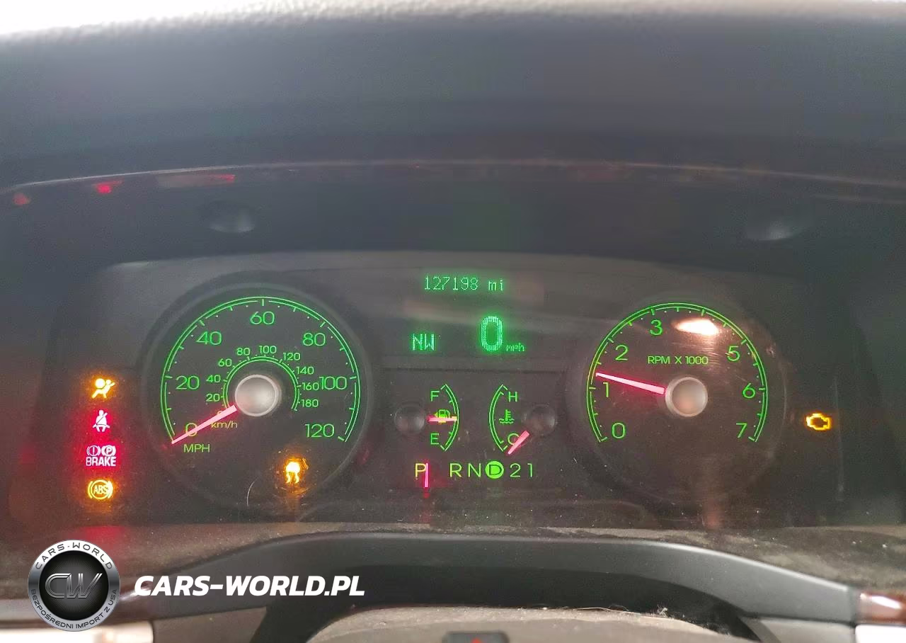 2007 Linc Continental VIN:1LNHM81V67Y625042 - 9