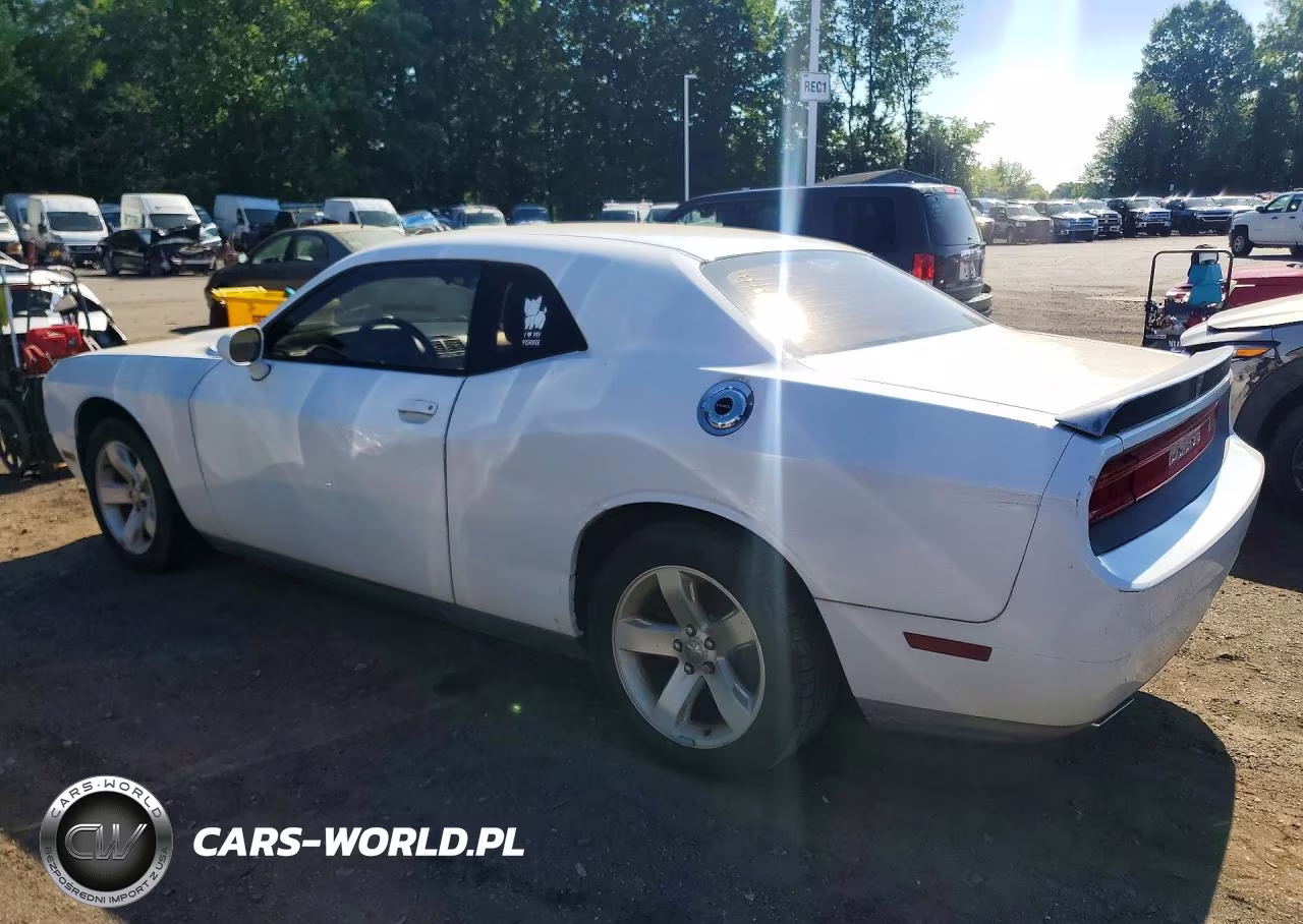 2011 Dodge Challenger VIN:2B3CJ4DG8BH586052 - 2