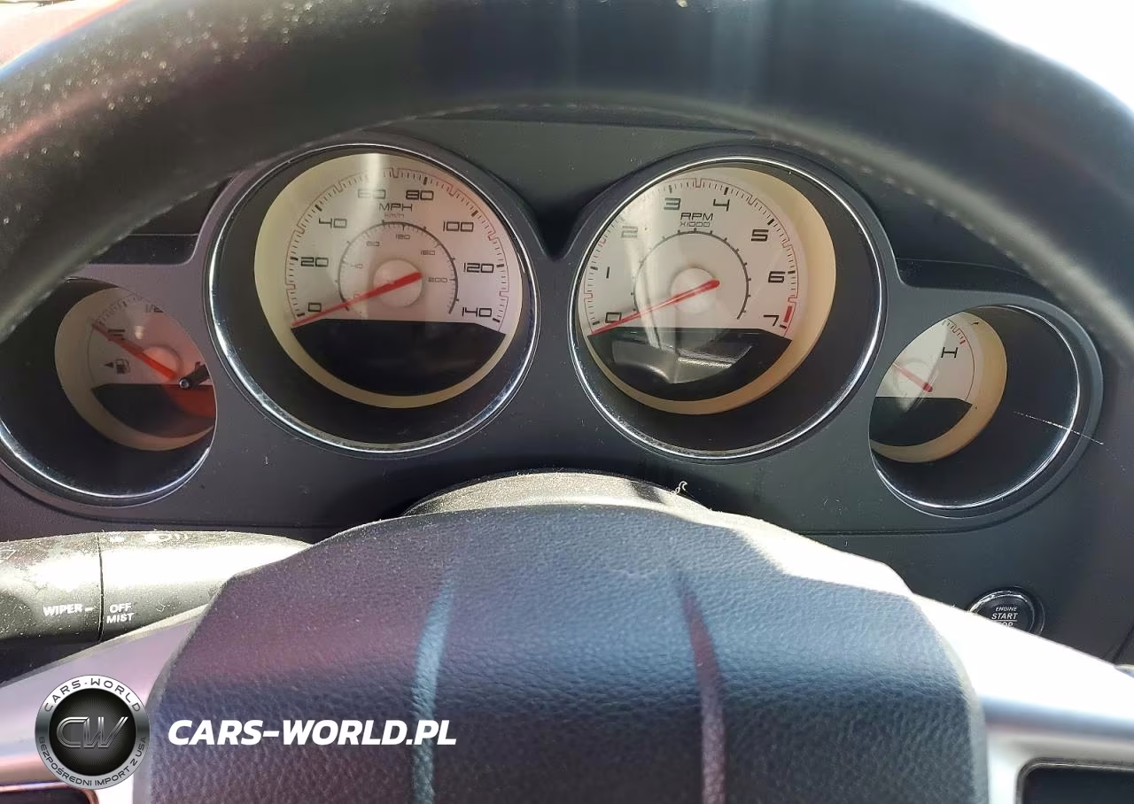 2011 Dodge Challenger VIN:2B3CJ4DG8BH586052 - 9