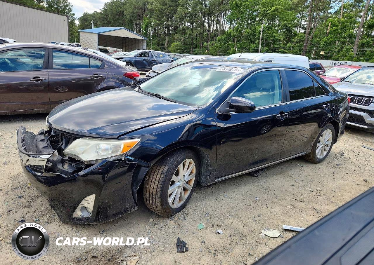 2014 Toyota Camry Xle – zdjęcie 1 z 12