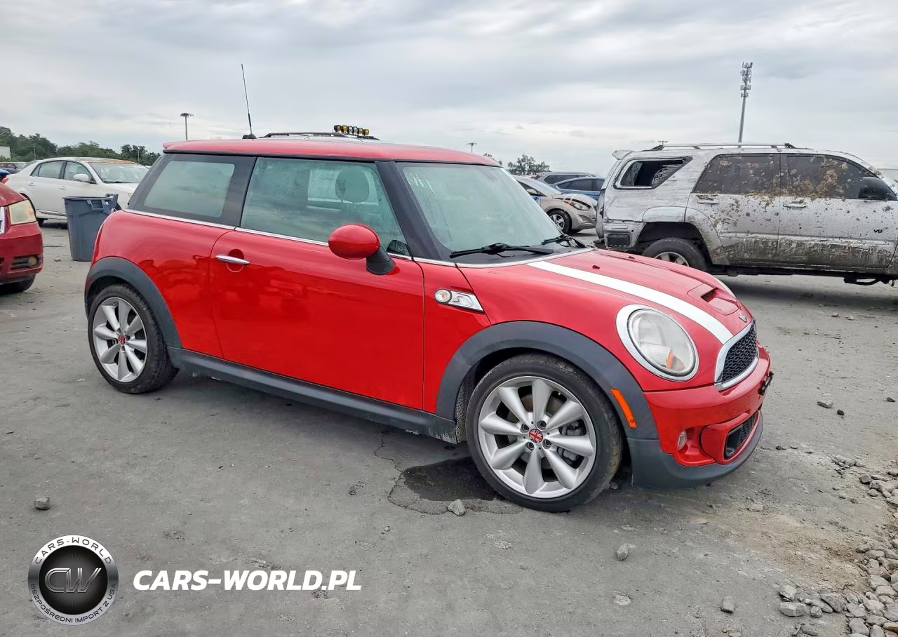 2011 Mini Cooper S VIN:WMWSV3C55BTY11813 - 4
