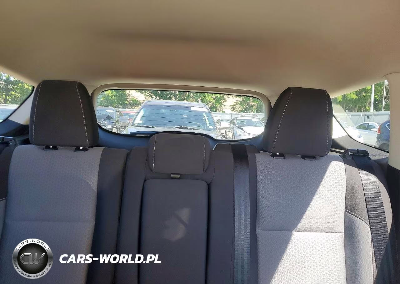 2018 Ford Escape Se VIN:1FMCU9GDXJUA93226 - 10