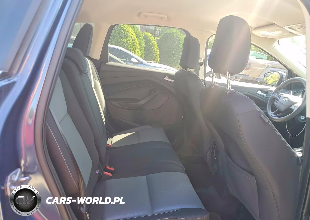 2018 Ford Escape Se VIN:1FMCU9GDXJUA93226 - 11