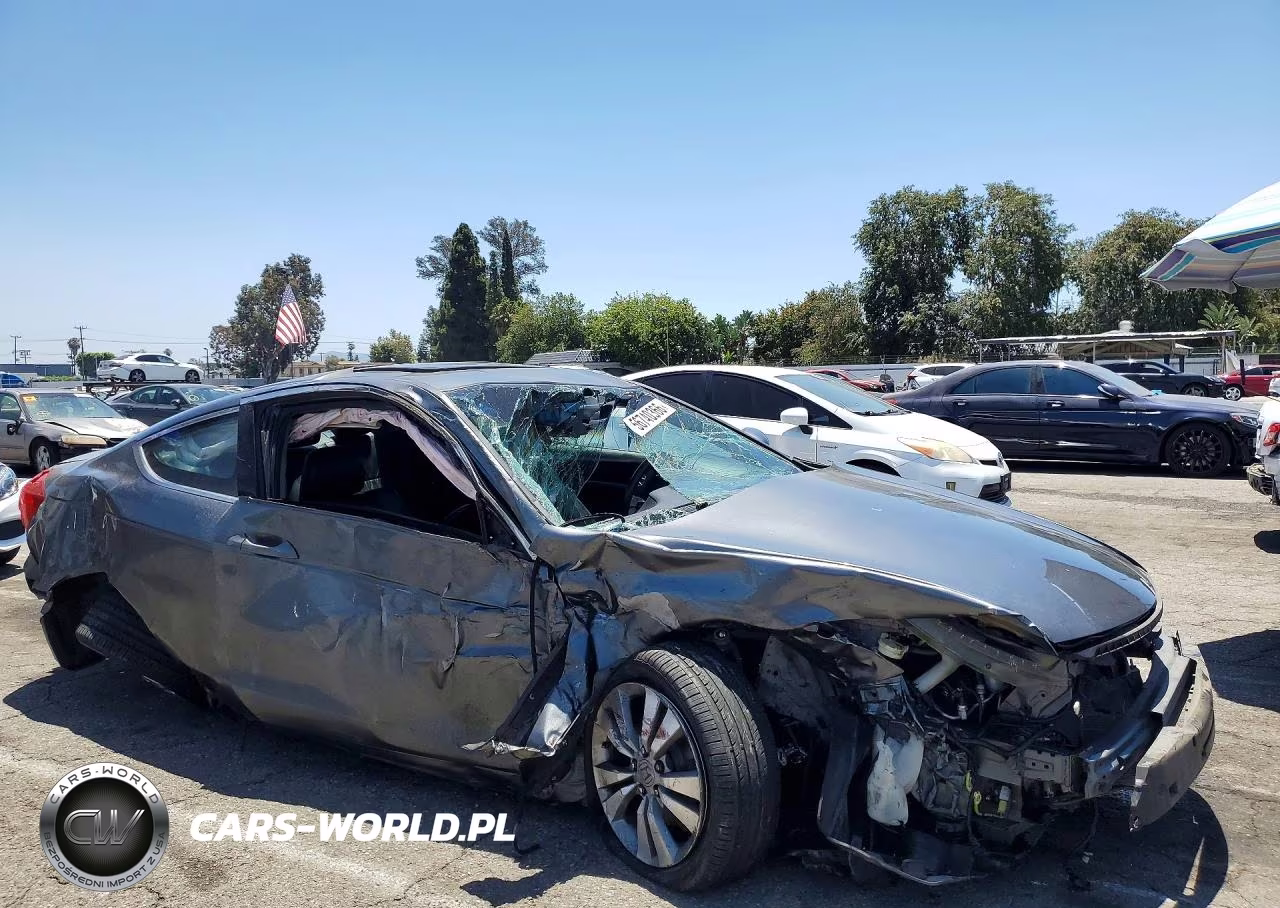2011 Honda Accord Exl VIN:1HGCS1B83BA003490 - 4