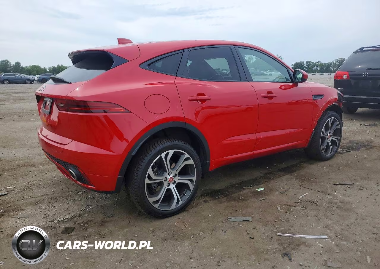 2018 Jaguar E-Pace First Edition VIN:SADFL2FX7J1Z01416 - 3