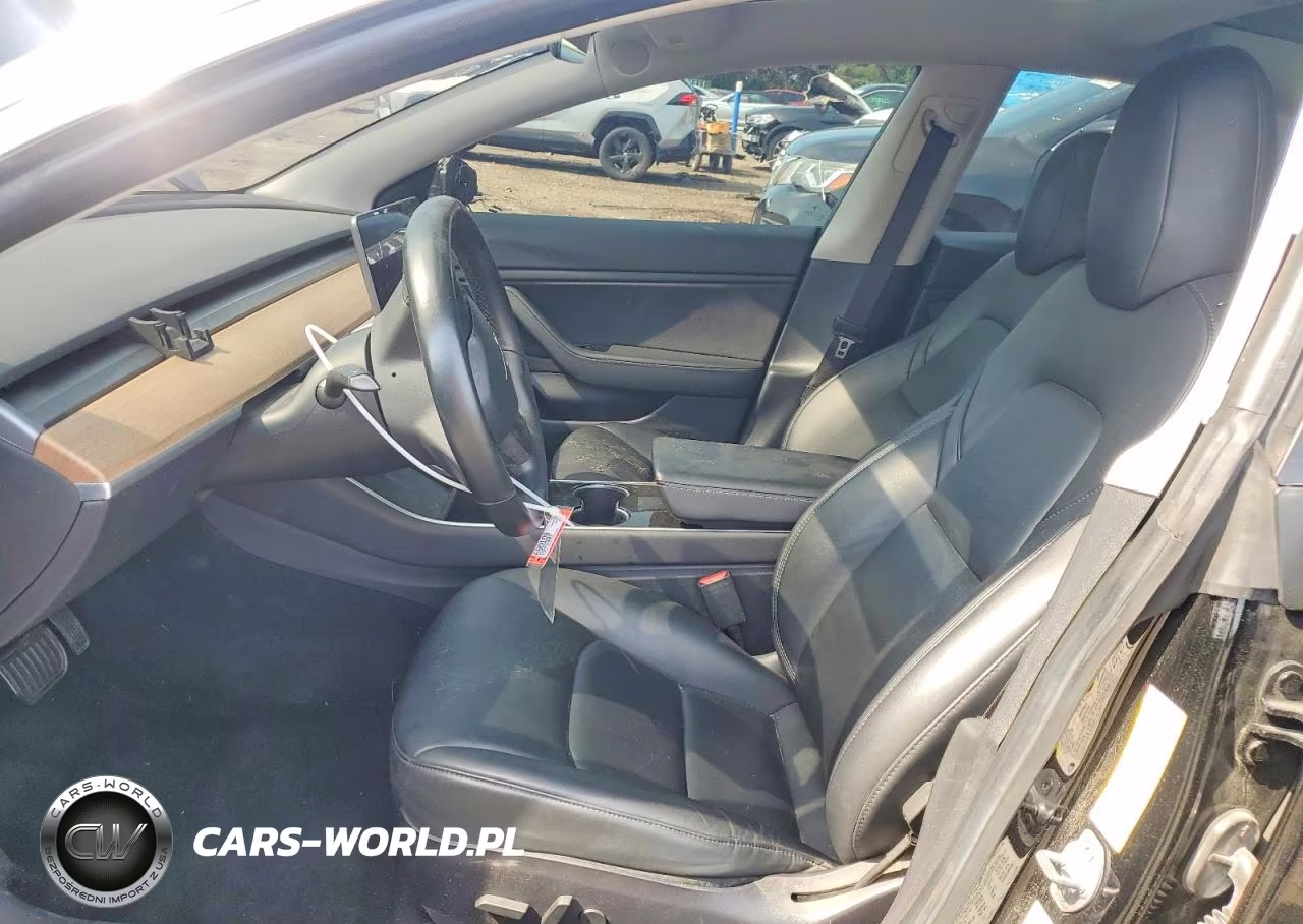 2019 Triumph Car Model 3 VIN:5YJ3E1EA2KF395390 - 7
