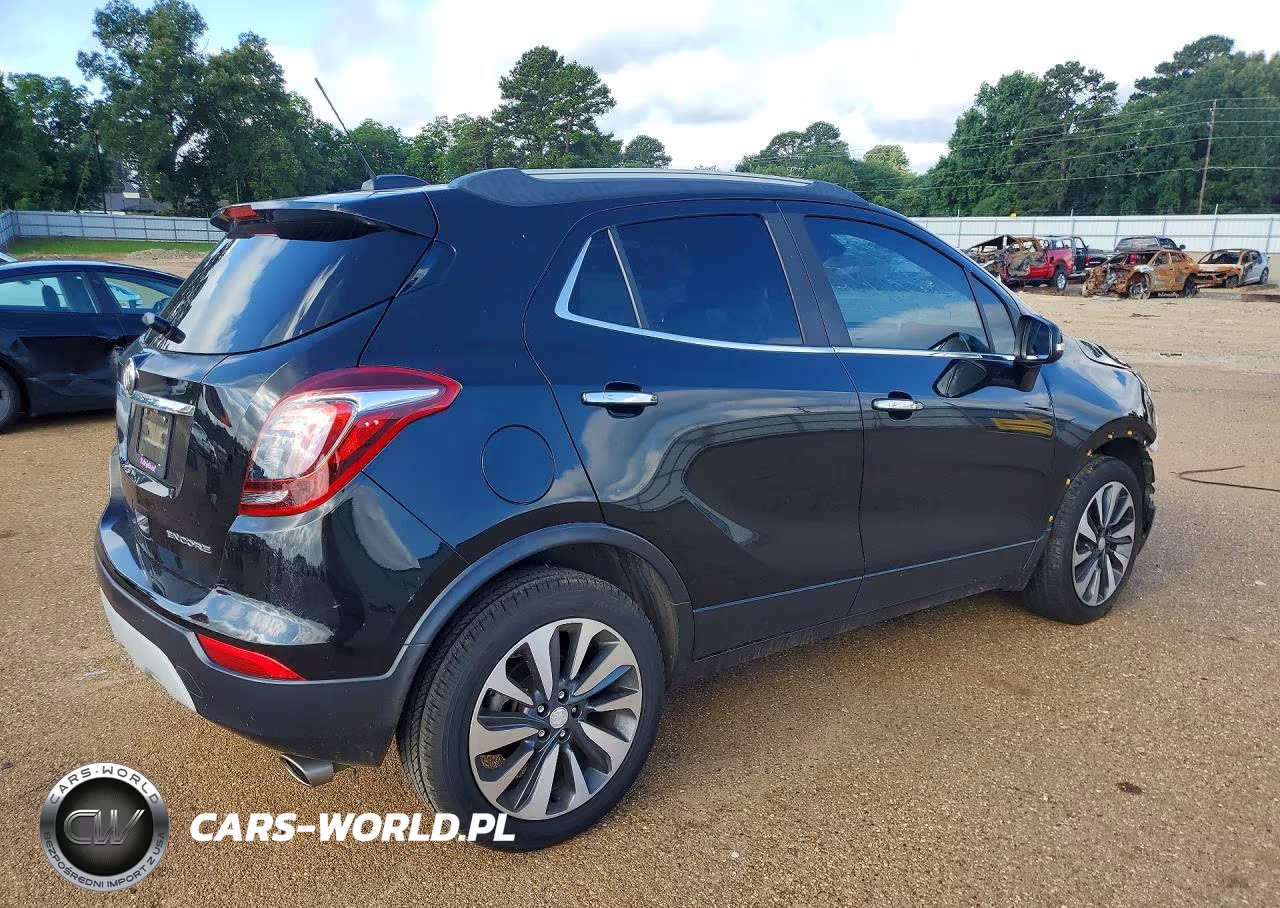 2019 Buick Encore Essence VIN:KL4CJCSM0KB814355 - 3