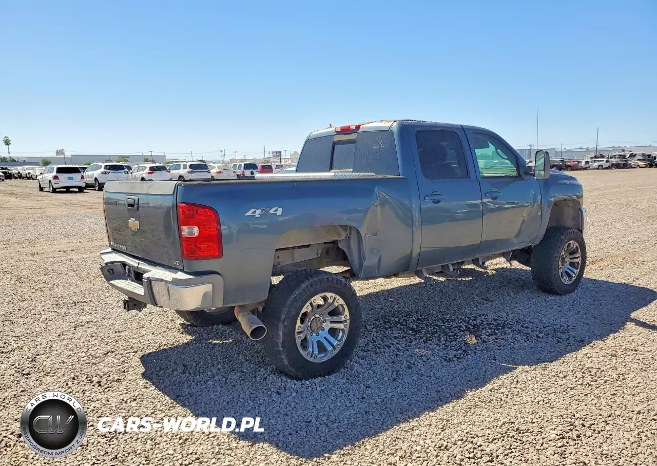 2008 Chevrolet Silverado 2500Hd VIN:1GCHK23698F221727 - 3