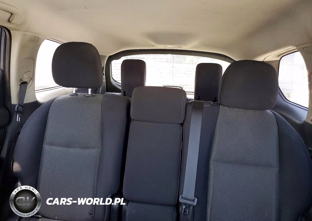 2018 Nissan Pathfinder S VIN:5N1DR2MN4JC628258 - 10