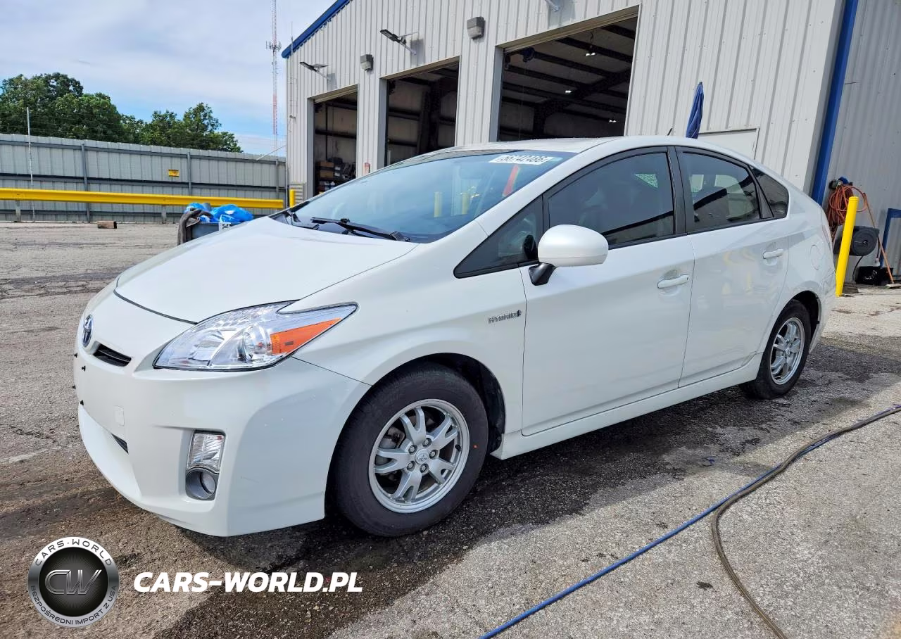 2011 Toyota Prius Three