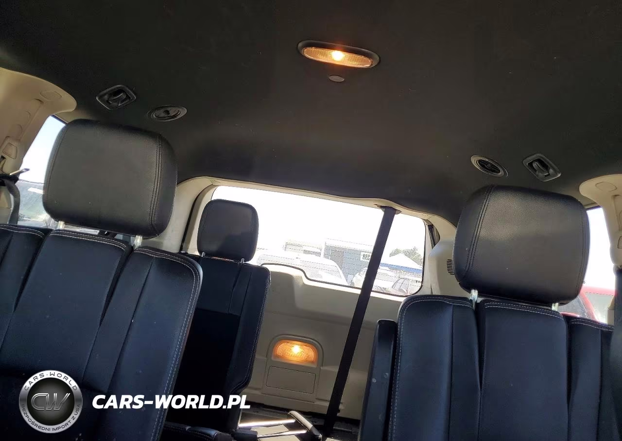 2019 Dodge Grand Caravan Sxt VIN:2C4RDGCGXKR621977 - 10