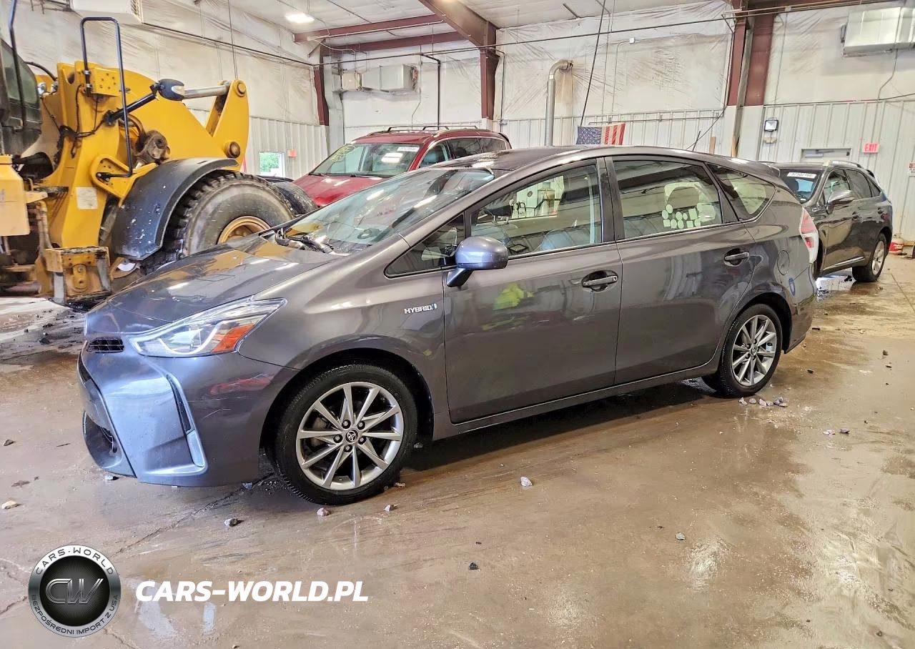 2016 Toyota Prius V Five – zdjęcie 1 z 12