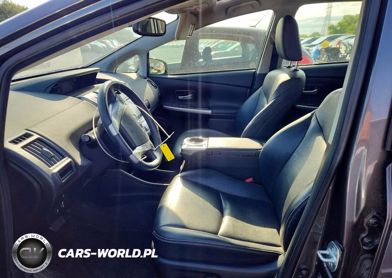 2016 Toyota Prius V Five VIN:JTDZN3EUXGJ042184 - 7