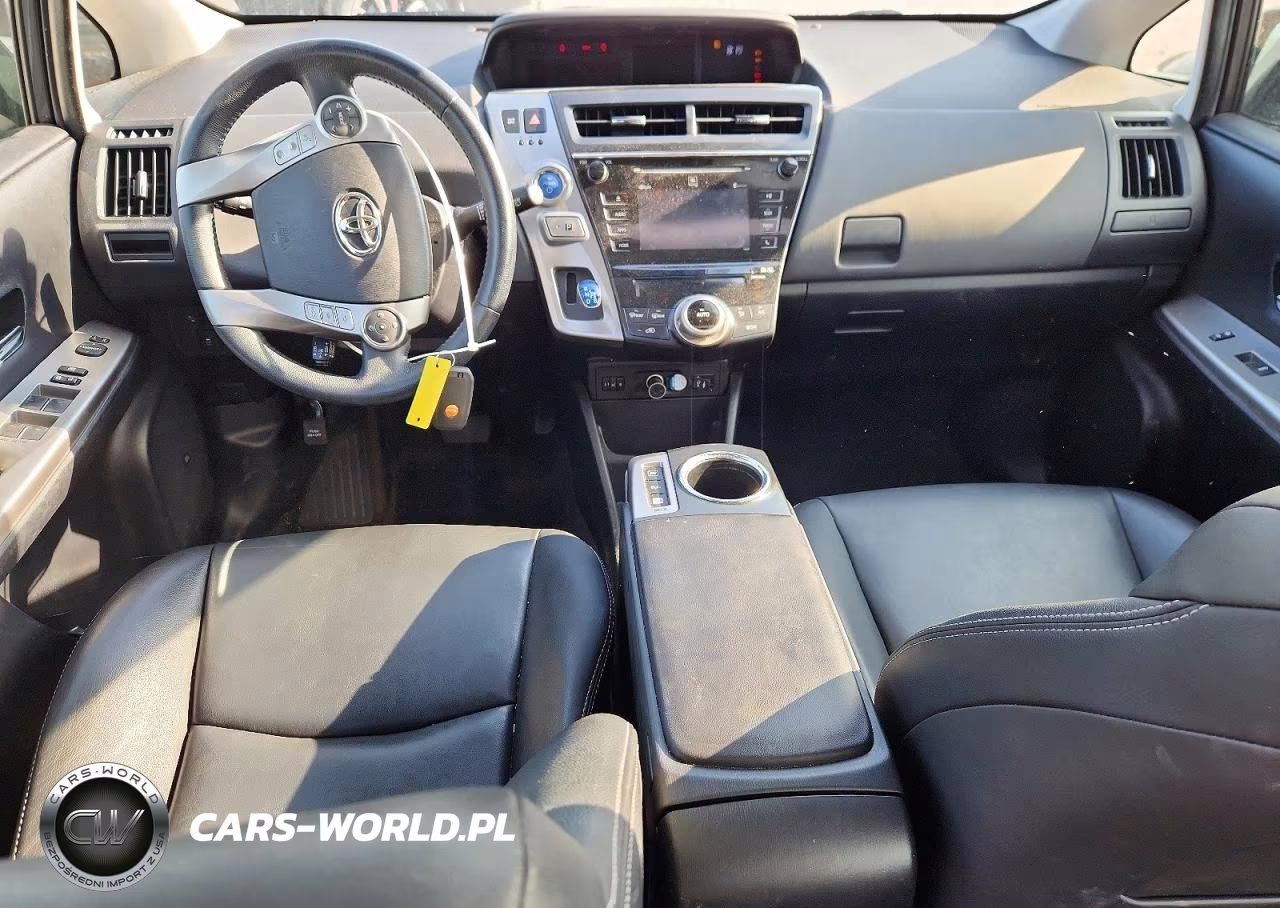 2016 Toyota Prius V Five VIN:JTDZN3EUXGJ042184 - 8